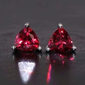 NWT RARE NATURAL TANZANIAN GARNET EARRINGS IN PLATINUM OVER STERLING SILVER